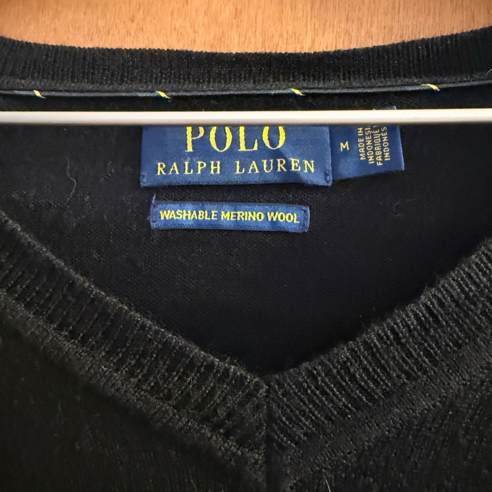 Polo by Ralph Lauren Men's Black V-Neck Sweater - Picture 2 of 2